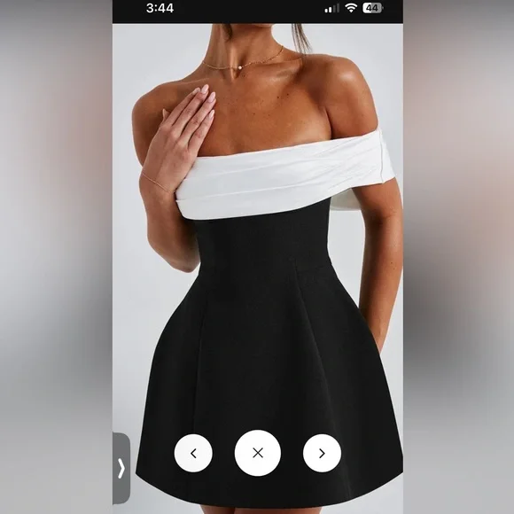 Elegant Black Women's Dress with White Bow
Small & Medium Available - Picture 5 of 8